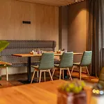 Stadtvilla Boutiquehotel 斯拉德明