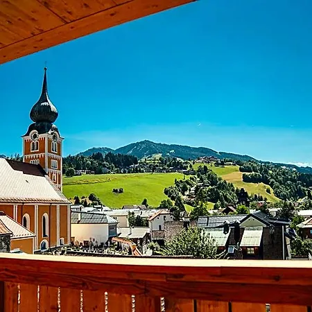 Stadtvilla Boutiquehotel Szálloda Schladming