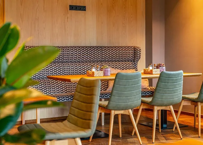 Stadtvilla Boutiquehotel 3* 斯拉德明